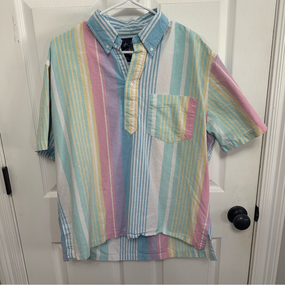 Chubbies Pastel Striped “The Nutter” button up Men’s L polo